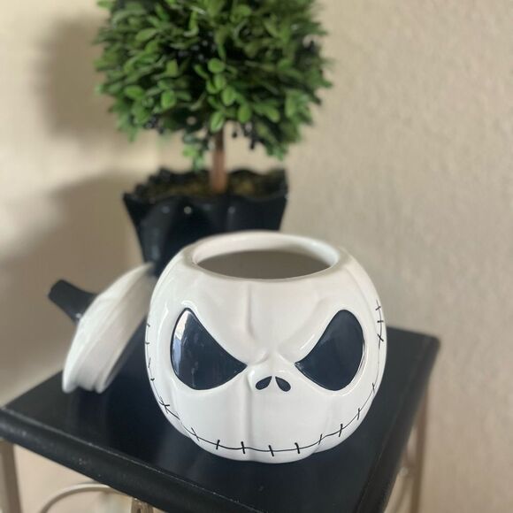 🆕 Disney’s Jack Skellington Pumpkin Head Cookie Jar - Picture 7 of 7